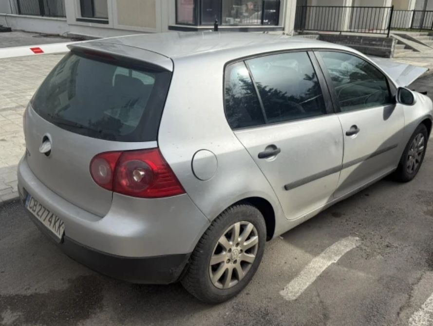 VW Golf 5 1.9tdi BKC Голф 5 на части