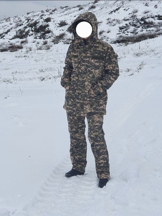 Продам зимний костюм