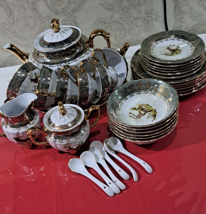 Чехословакия чайный сервиз "Олень" на 6 персон 34 придмета новый