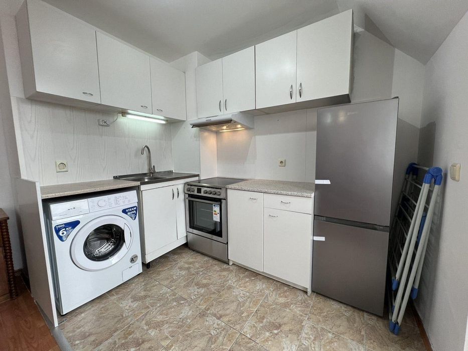 Дава се под наем Двустаен апартамент в София, Люлин 8 - 60 кв.м за 497.25 € - Снимка #1