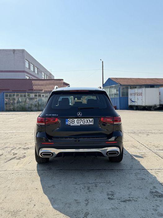Mercedes GLB 180d