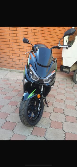 Продам Макаи скутер