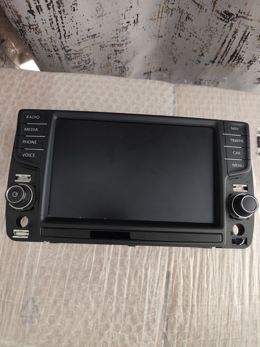 Display original Volkswagen 8 inch MIB2 5G0919606 Compatibil Passat B8 Golf 7 Tiguan Touran Polo Crafter