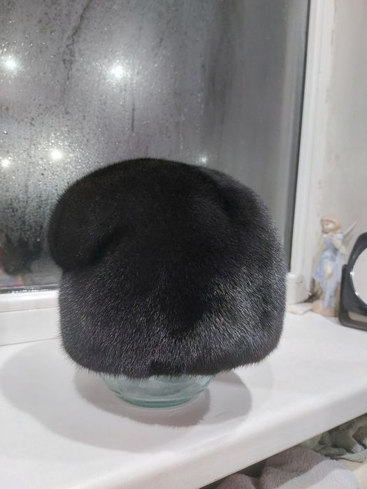 Продам норковую шапку