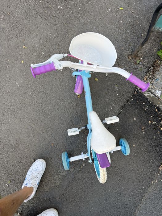 Bicicleta Elsa 2 - 3 ani