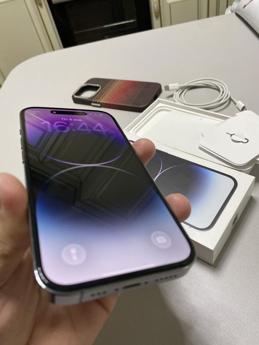Продам айфон 14 про iphone 14 pro