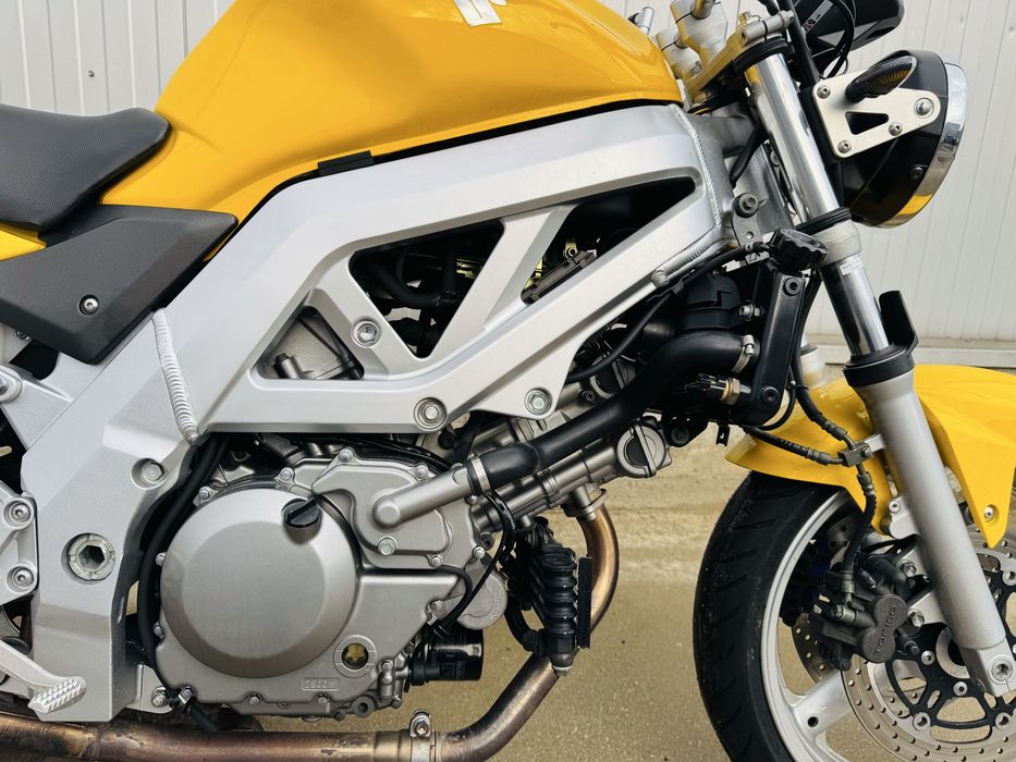 RATE FIXE fara avans Suzuki SV650N Livrare GRATUITA Buyback