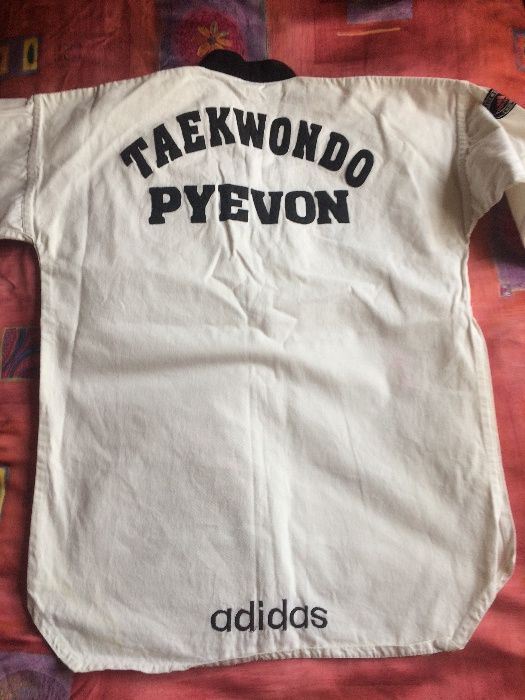 Кимоно. Форма . .