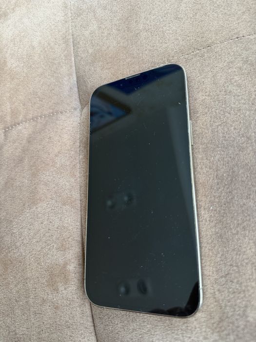 100%батерия 13 pro max gold iphone