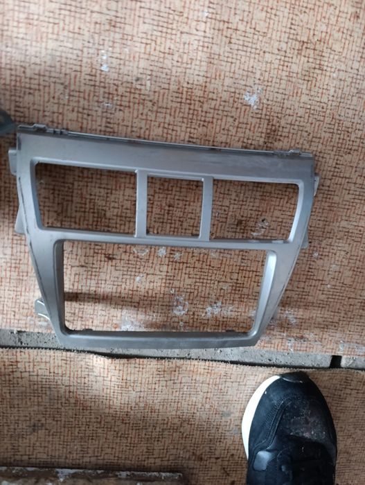 Ярис запчасти зеркало