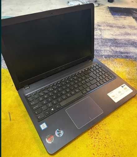 Asus R543u, i5 gen 8