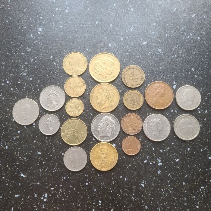 Monede colectie comune+ 2 bancnote
