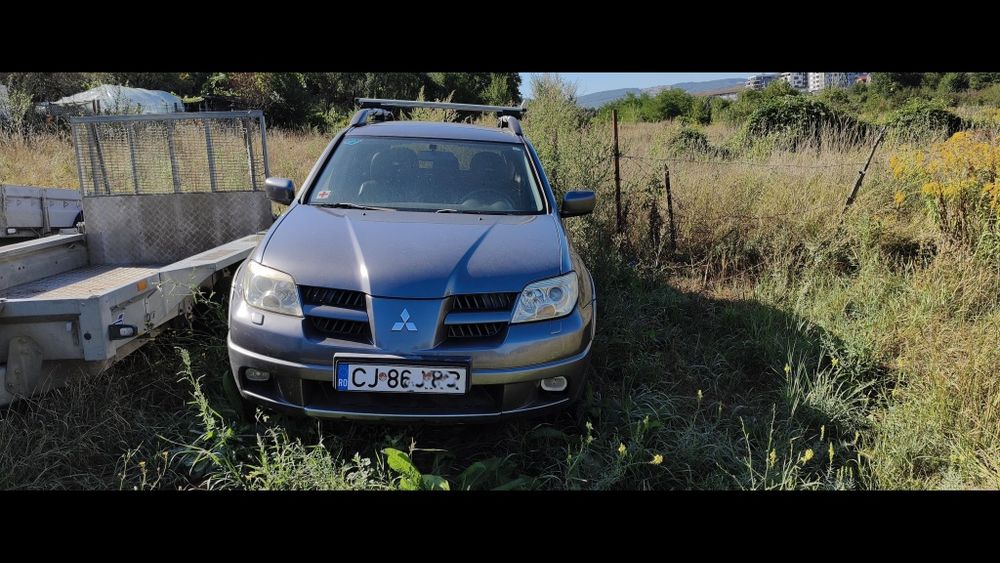 Vand Mitsubishi Outlander 4x4 Benzina si Gaz