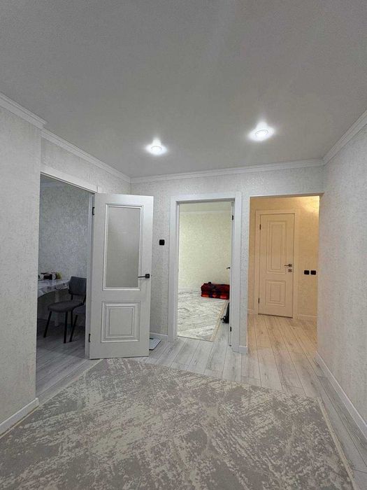 Продам 2 комнатную 8 мкр