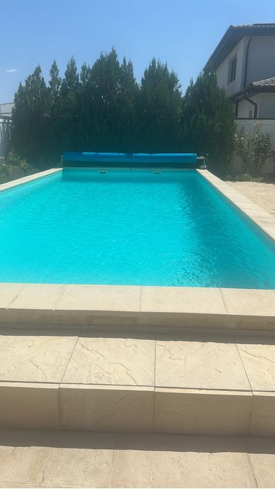 Vand Casa cu piscina in Branesti