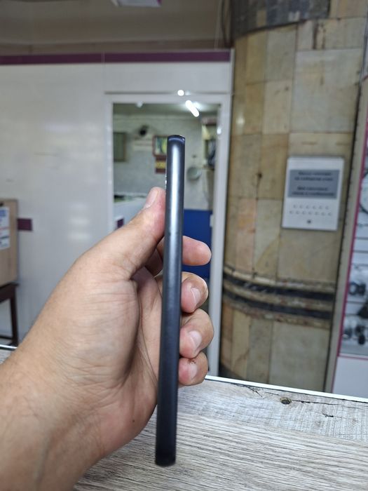 Samsung A 34 5g joyi 128gb rangi qora