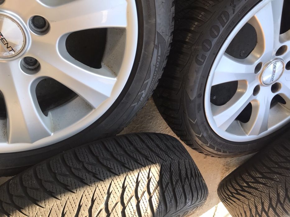 Jante aliaj bmw 5x120 r16 et37 6,5j 195 55 r16 iarna