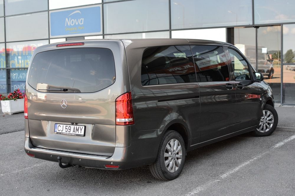 Mercedes-Benz Vito tourer, 8 locuri, automat