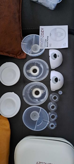 Двойна електрическа помпа за кърма Momcozy M5 +торбички за кърма