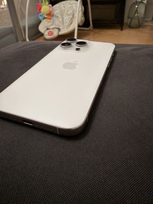 iPhone 15 Pro Max 1TB