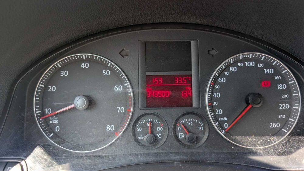 VOLKSWAGEN Golf 2005 — imagine 4