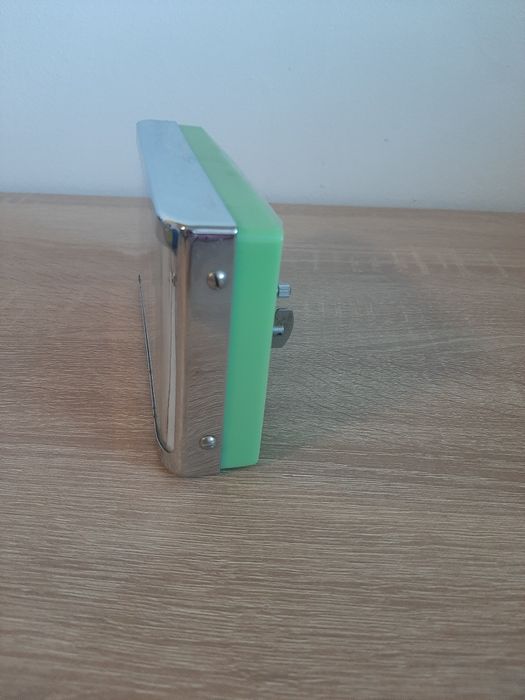 Ceas de masă vintage HERO – Mecanic, Funcțional, Model Retro de Colecție