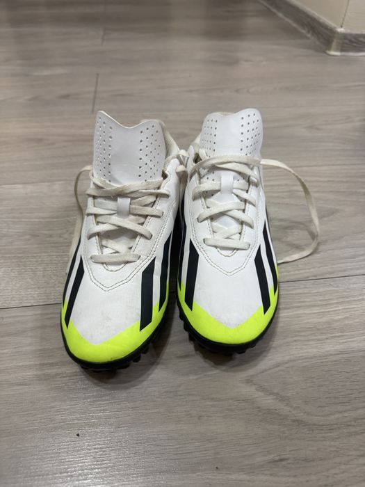 Vand ghete de fotbal adidas crazyfast 4