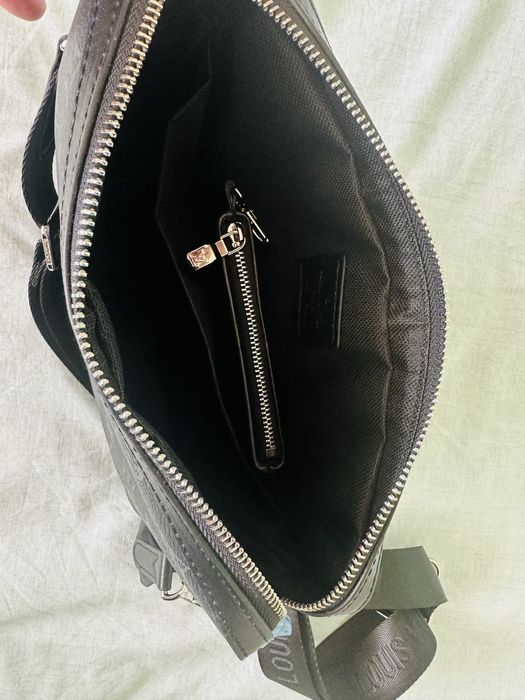 Чанта със протмоне на Louis Vuitton