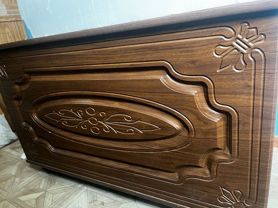 Сандык продается почти новая