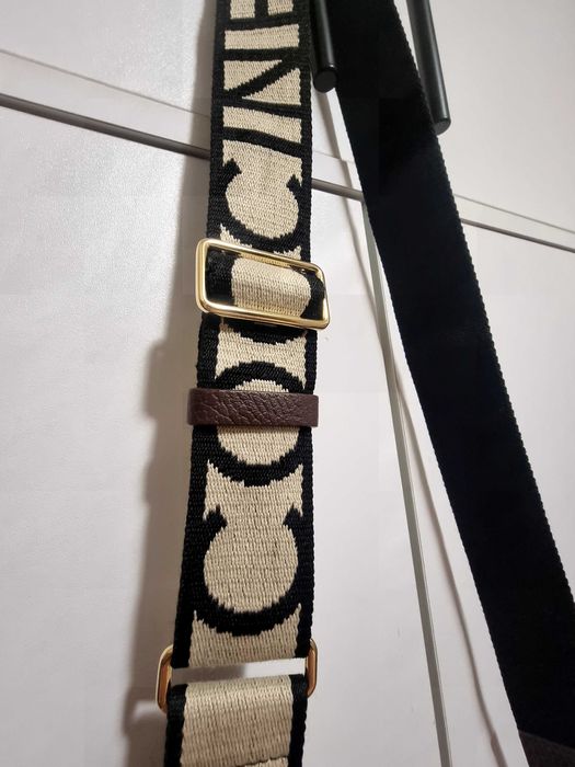 Чанта Coccinell естествена кожа