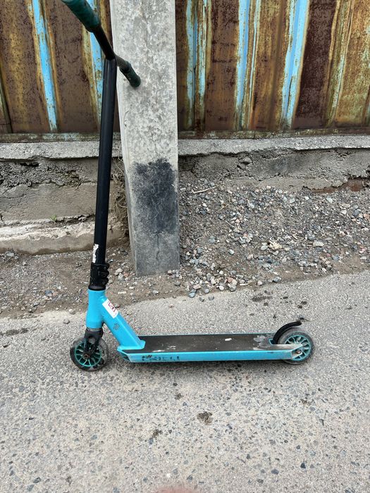 Продам трюковой самокат