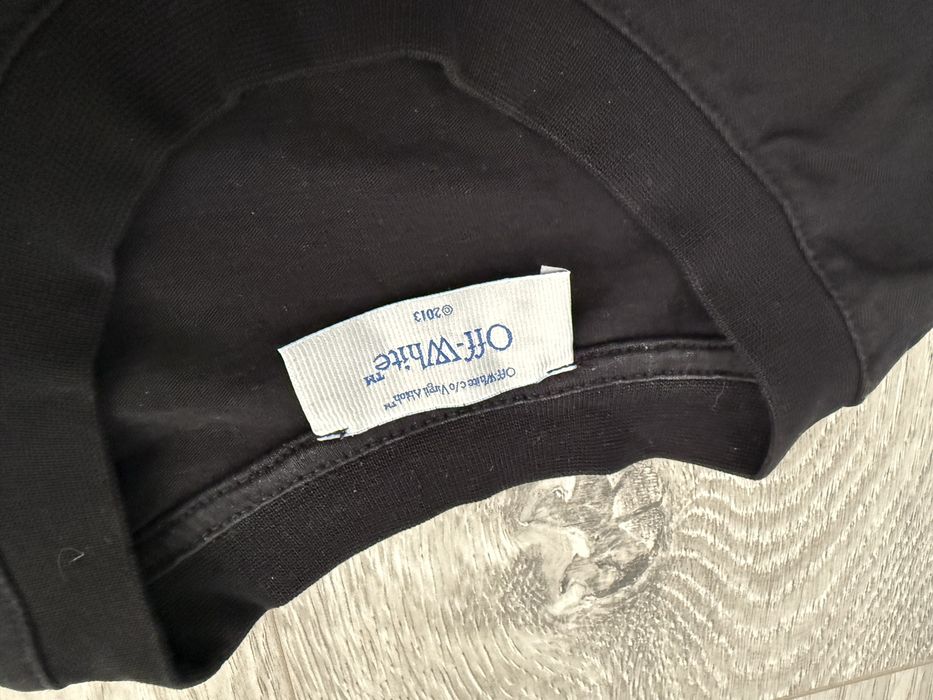 Tricou Off White X Kaws