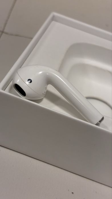 Слушалки Airpods 2