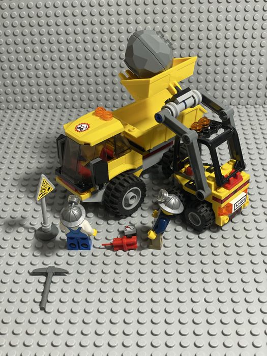 LEGO City 4101 Tractor si masina