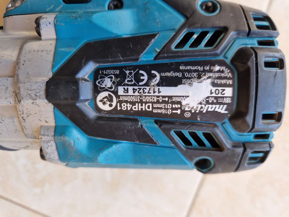 Makita  DDF 481 - masina de gaurit si insurubat