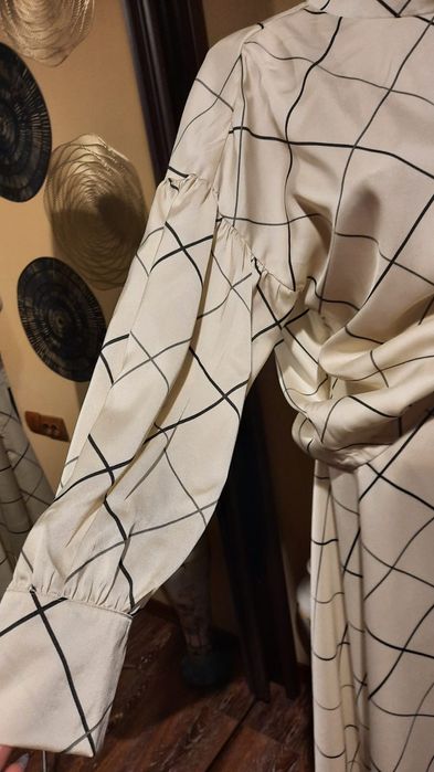 Costum dama model actual