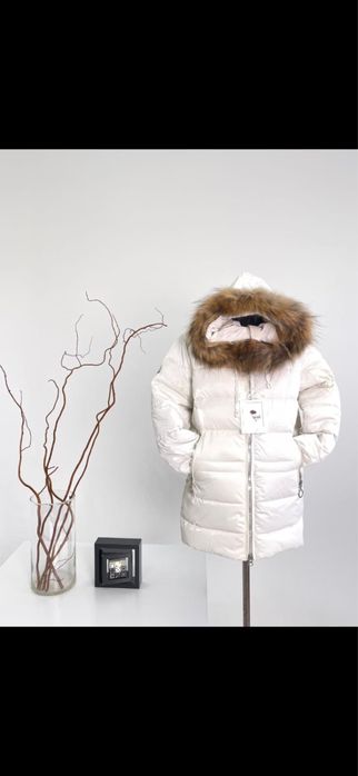 Продам новые куртки