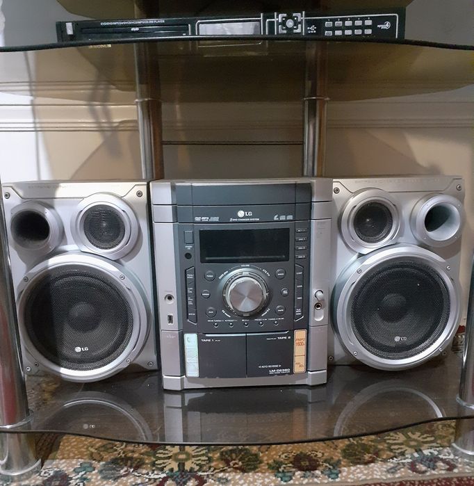 Чайка швейная машина,  Музикалный центр