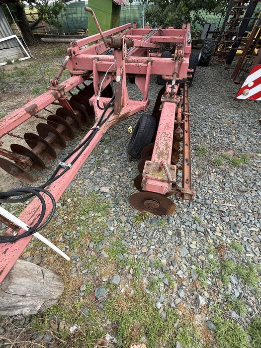 Disc mare 5,5 m, foarte greu pentru tractor peste 220 cai