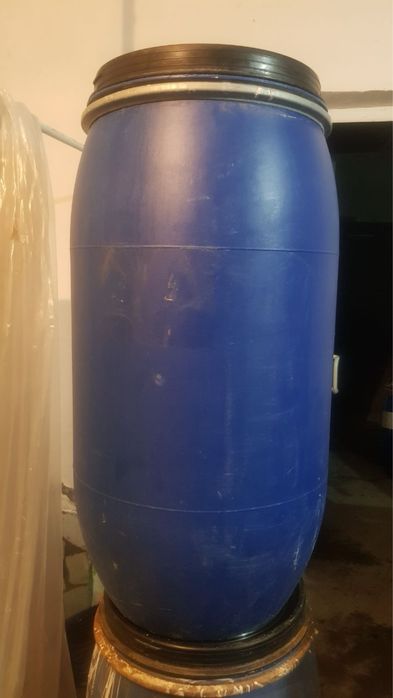 Бочка пластмассовое