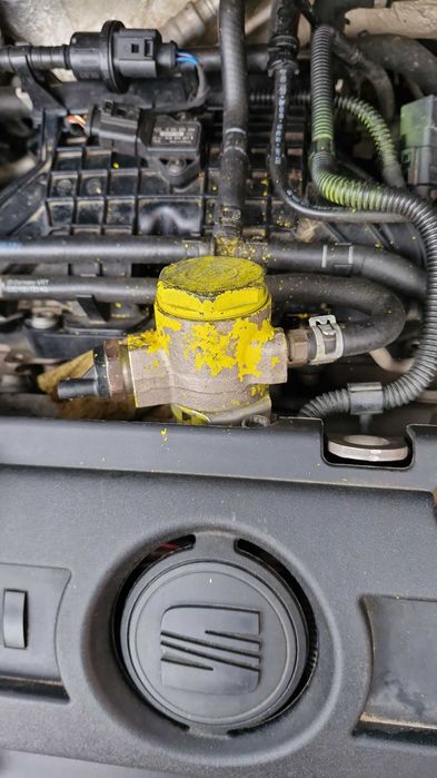 Vand pompa inalta Motor 1.4 TSI 125CP COD CAXA