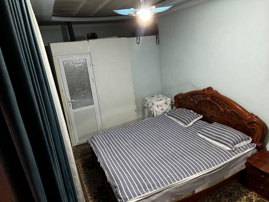 Uch tepa Jurjoniy mahallada uy sotiladi