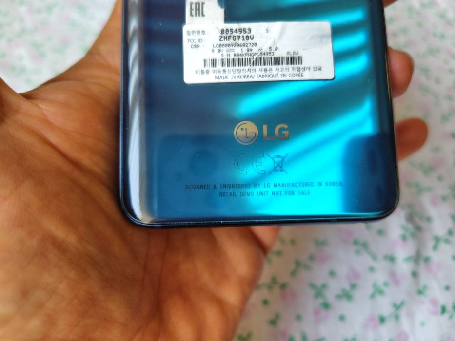 Lg G7 ThinQ НОВ демо модел