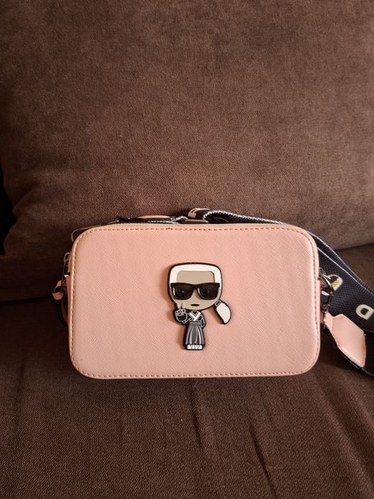 Дамска чанта висок клас