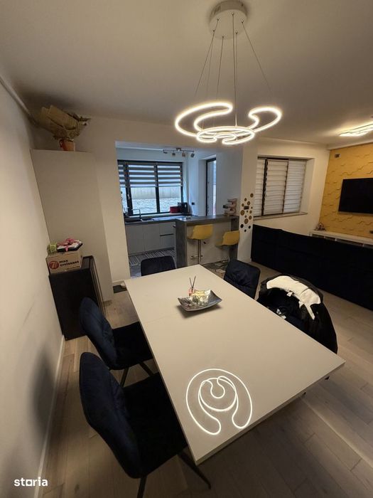 Apartament 4 camere zona centrală Ramada