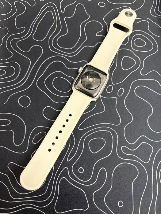 продаю apple watch se gen 3