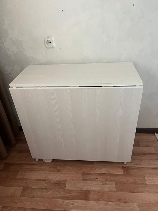Продам стол раздвижной