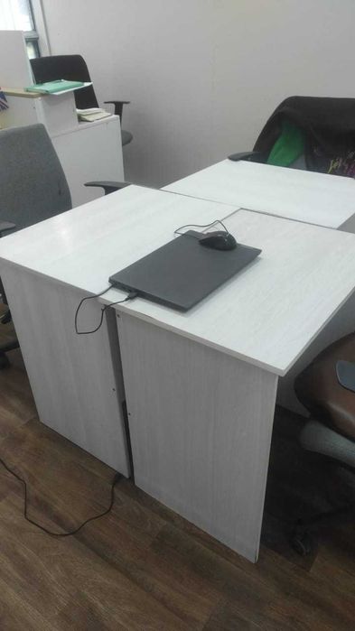 продам столы, стулья  в хорошем состоянии