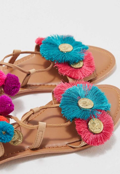 Гладиаторски сандали номер 38