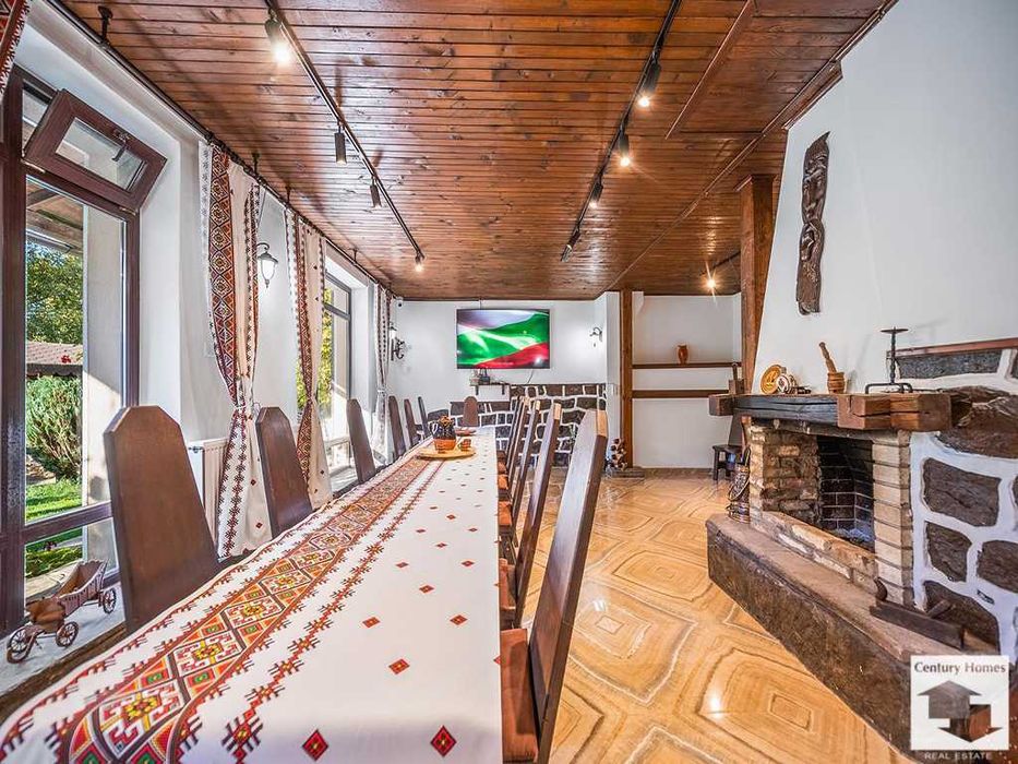 125175 Голям имот с просторна къща, басейн и барбекю в Еленския Блакан